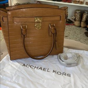 Michael Kors brown purse
